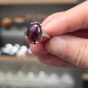Alternative view of GRANAT 7A KALİTE FASET KESİM AYARLI GÜMÜŞ YÜZÜK 2,93gr N4