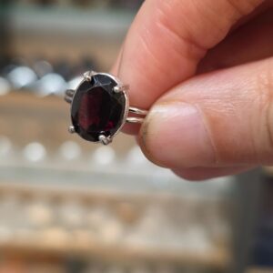Alternative view of GRANAT 7A KALİTE FASET KESİM AYARLI GÜMÜŞ YÜZÜK 3,17gr N6