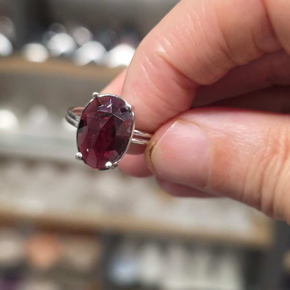 GRANAT 7A KALİTE FASET KESİM AYARLI GÜMÜŞ YÜZÜK 2,68gr N16