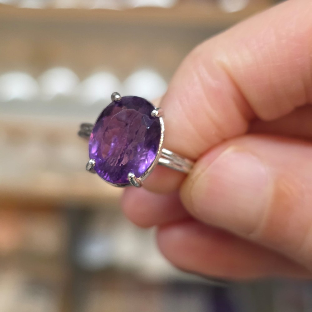 Alternative view of AMETİST 7A KALİTE ÖZEL KESİM AYARLI GÜMÜŞ YÜZÜK 3,16Gr N8