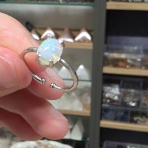 Alternative view of ATEŞ OPAL ETİYOPYA 7A KALİTE AYARLI GÜMÜŞ YÜZÜK 1,51Gr N11