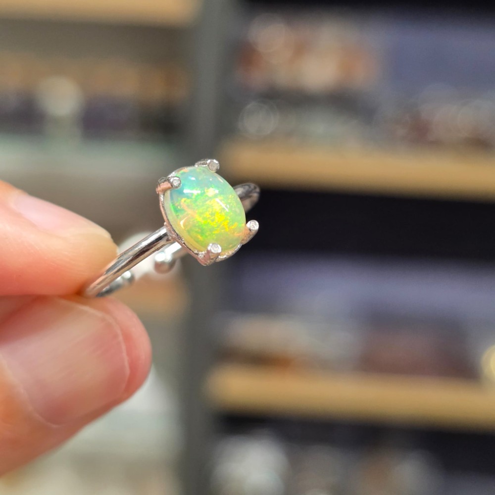 ATEŞ OPAL ETİYOPYA 7A KALİTE AYARLI GÜMÜŞ YÜZÜK 1,52Gr N9