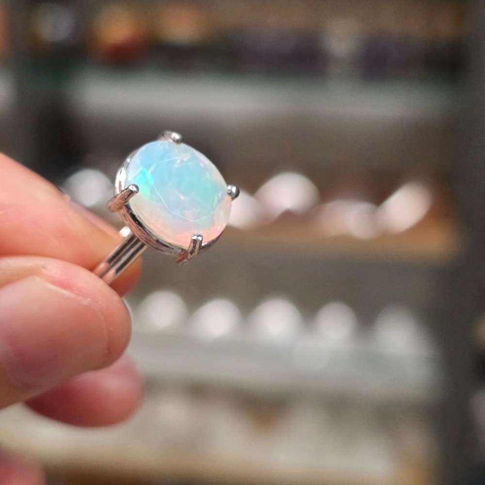 ATEŞ OPAL ETİYOPYA 7A KALİTE AYARLI GÜMÜŞ YÜZÜK 2,55Gr N14