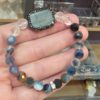 AKİK KARMA RENK VE KEDİ GÖZÜ BİLEKLİK 8MM 16-19CM A11