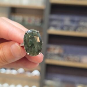 Alternative view of ZÜMRÜT DAMARLI AYARLI GÜMÜŞ YÜZÜK 4,25Gr Z15