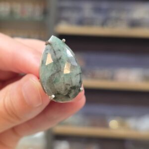 Alternative view of ZÜMRÜT DAMARLI AYARLI GÜMÜŞ YÜZÜK 5,68Gr Z10