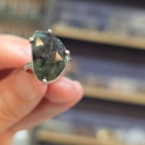Alternative view of ZÜMRÜT DAMARLI AYARLI GÜMÜŞ YÜZÜK 3,75Gr Z23
