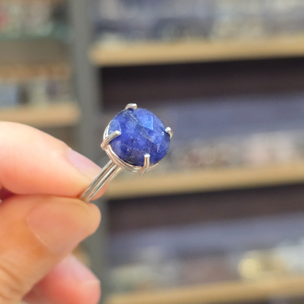 LAPİS LAZULİ FASET KESİM AYARLI GÜMÜŞ YÜZÜK 3,32Gr L12