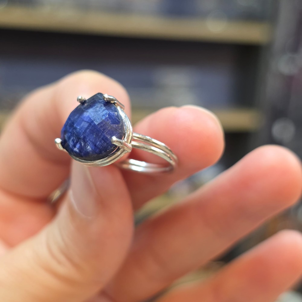 LAPİS LAZULİ FASET KESİM AYARLI GÜMÜŞ YÜZÜK 3,55Gr L17