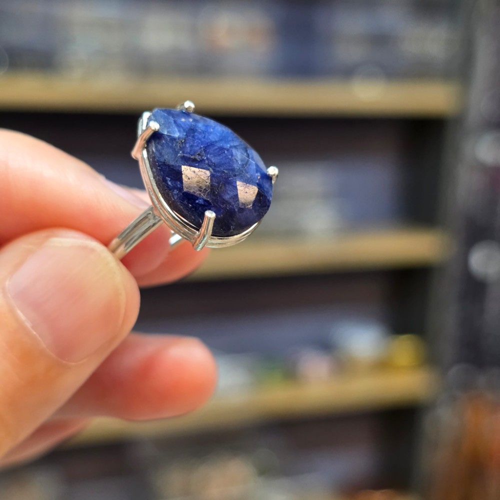 LAPİS LAZULİ FASET KESİM AYARLI GÜMÜŞ YÜZÜK 4,12Gr L16