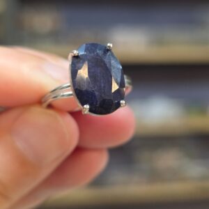 Alternative view of LAPİS LAZULİ FASET KESİM AYARLI GÜMÜŞ YÜZÜK 3,69Gr L20