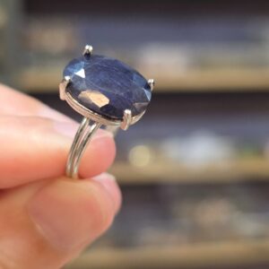 LAPİS LAZULİ FASET KESİM AYARLI GÜMÜŞ YÜZÜK 3,69Gr L20