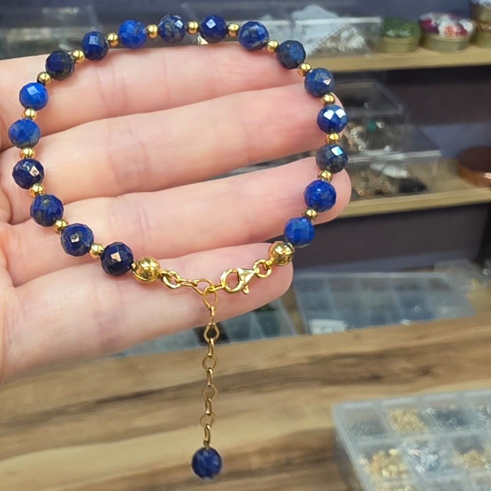LAPİS LAZULİ FASET KESİM GÜMÜŞ APARATLI 6MM BİLEKLİK B5