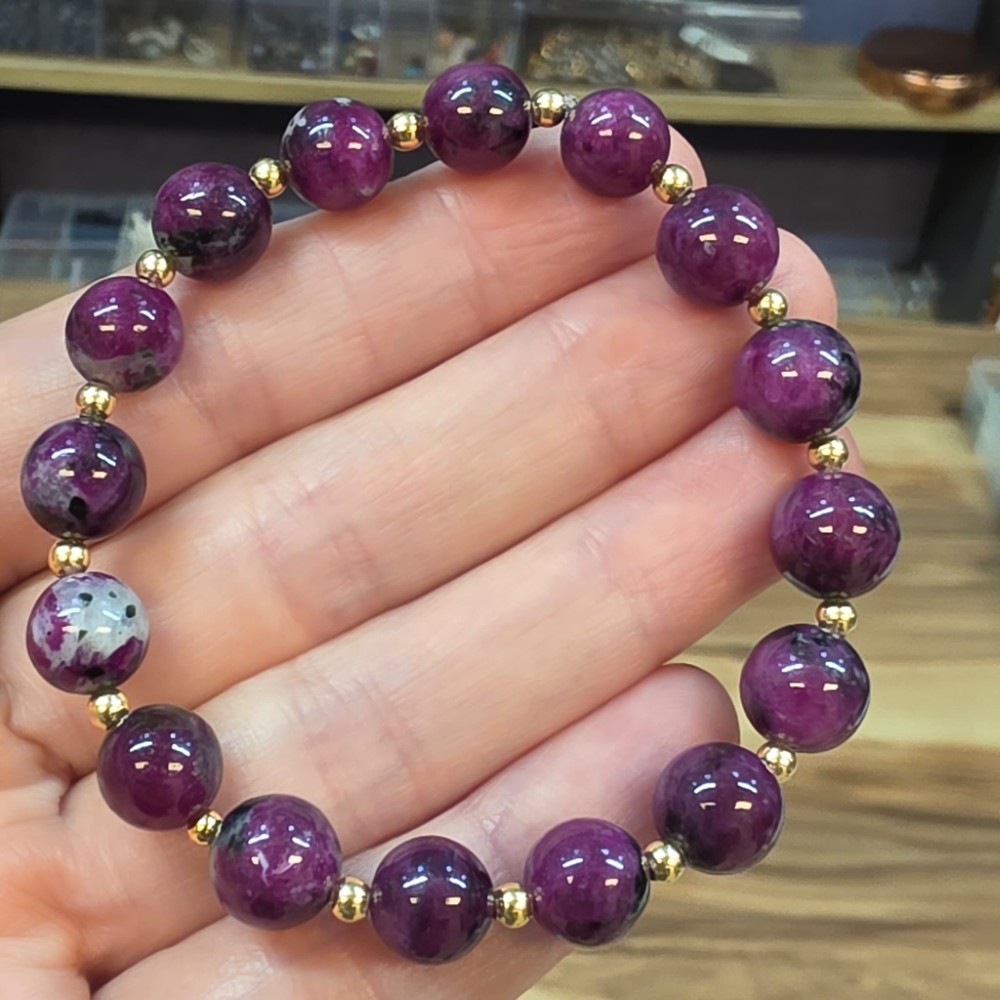YAKUT RUBY ÜST KALİTE 8MM GÜMÜŞ APARATLI 16-19 BİLEKLİK YB10