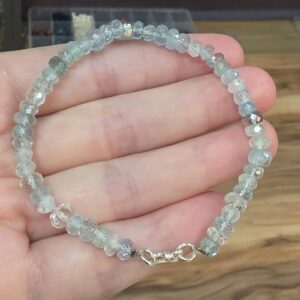 MAVİ TOPAZ GÜMÜŞ APARATLI  BİLEKLİK 16-19CM T8
