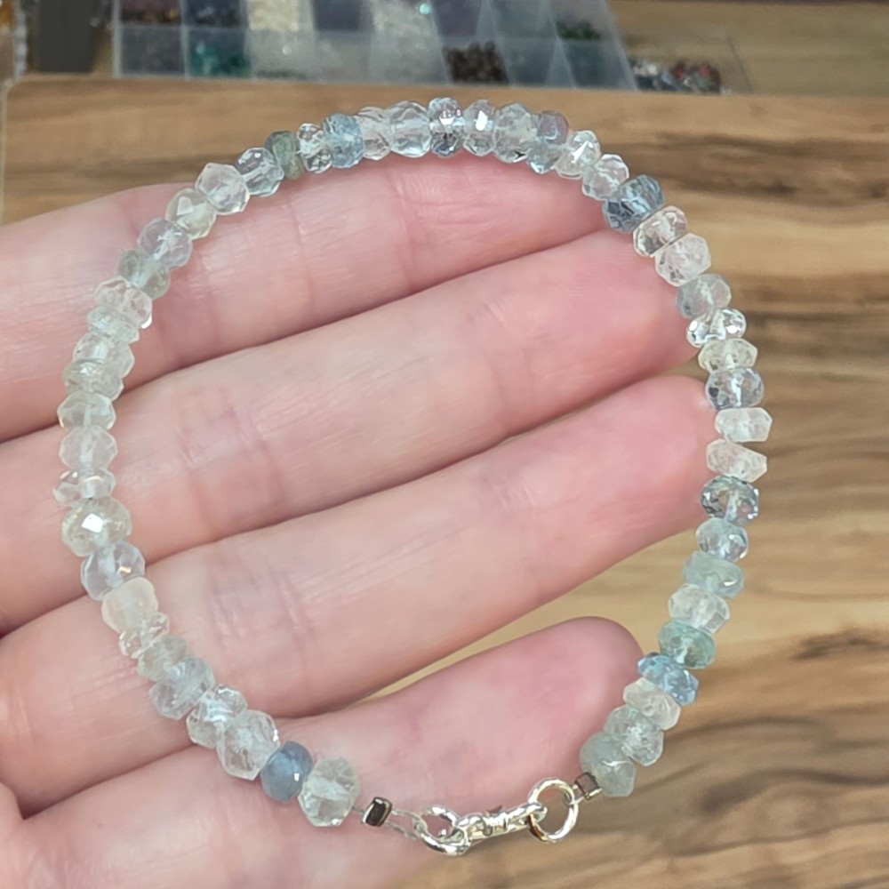 MAVİ TOPAZ GÜMÜŞ APARATLI  BİLEKLİK 16-19CM T15