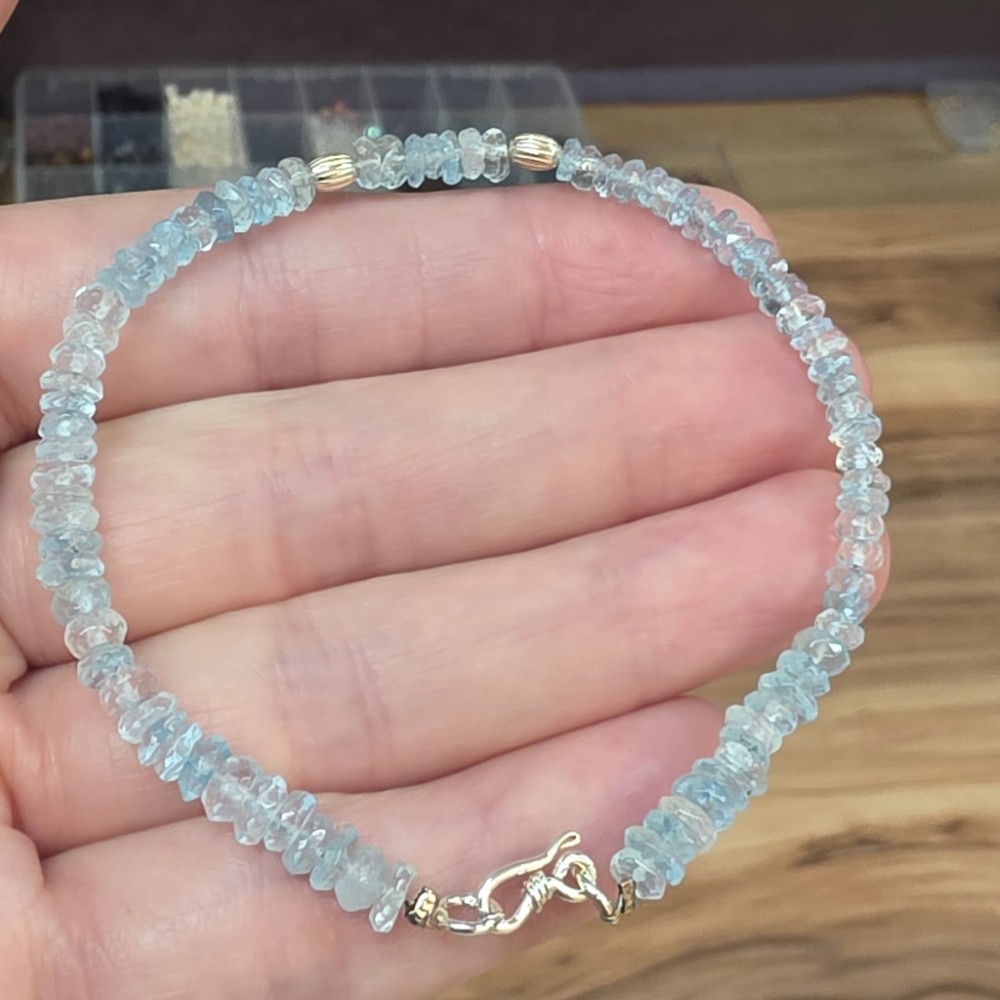 MAVİ TOPAZ GÜMÜŞ APARATLI  BİLEKLİK 16-19CM T14