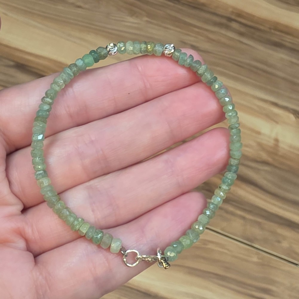 ZÜMRÜT RONDELA KESİM GÜMÜŞ APARATLI BİLEKLİK 16-19CM Z7