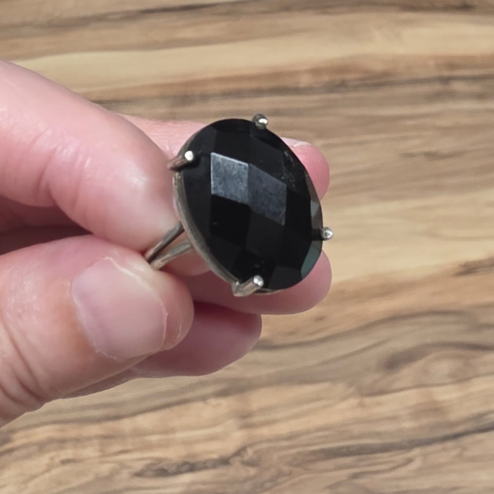 ONİKS FASET KESİM AA KALİTE AYARLI GÜMÜŞ YÜZÜK 4,65GR O4