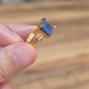Alternative view of LAPİS LAZULİ FASET KESİM AYARLI ALTIN KAPLAMA GÜMÜŞ YÜZÜK 2,76Gr L23