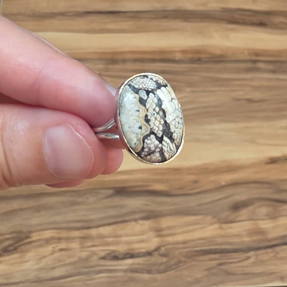 YILAN FOSİLİ ORİJİNAL AYARLI GÜMÜŞ YÜZÜK  4,45 GR Y4
