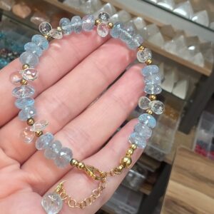 MAVİ TOPAZ-KUVARS GÜMÜŞ APARATLI  BİLEKLİK 16-19CM T17