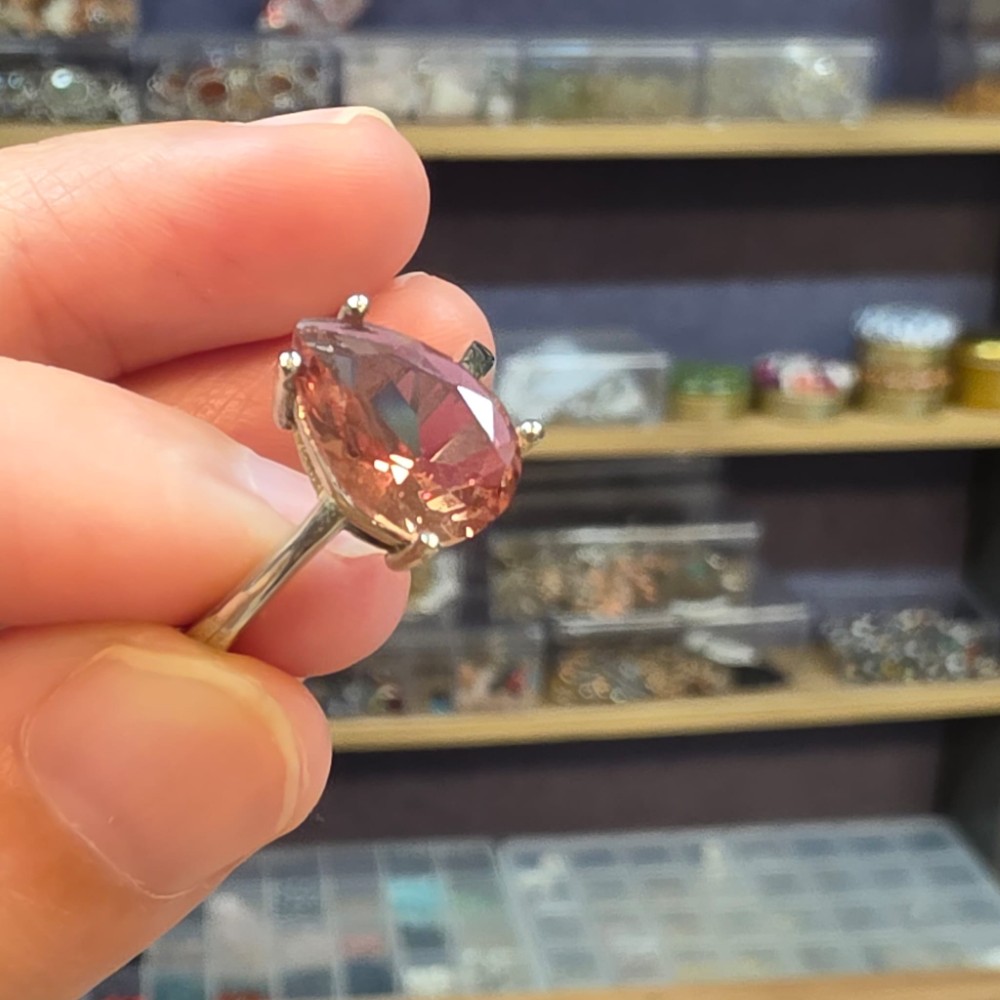 ZULTANİT GÜMÜŞ YÜZÜK 2,20GR NO:18 Z23