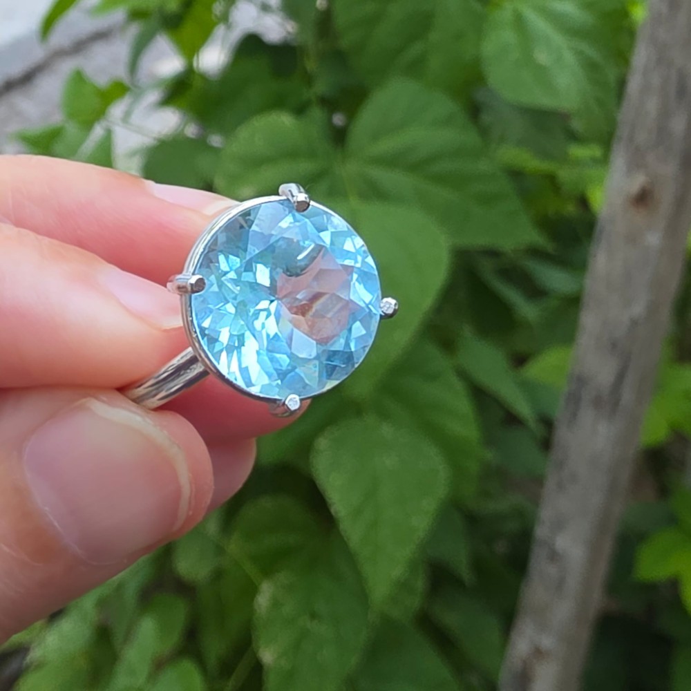 MAVİ TOPAZ AYARLI GÜMÜŞ YÜZÜK YUVARLAK 4,18GR   T25
