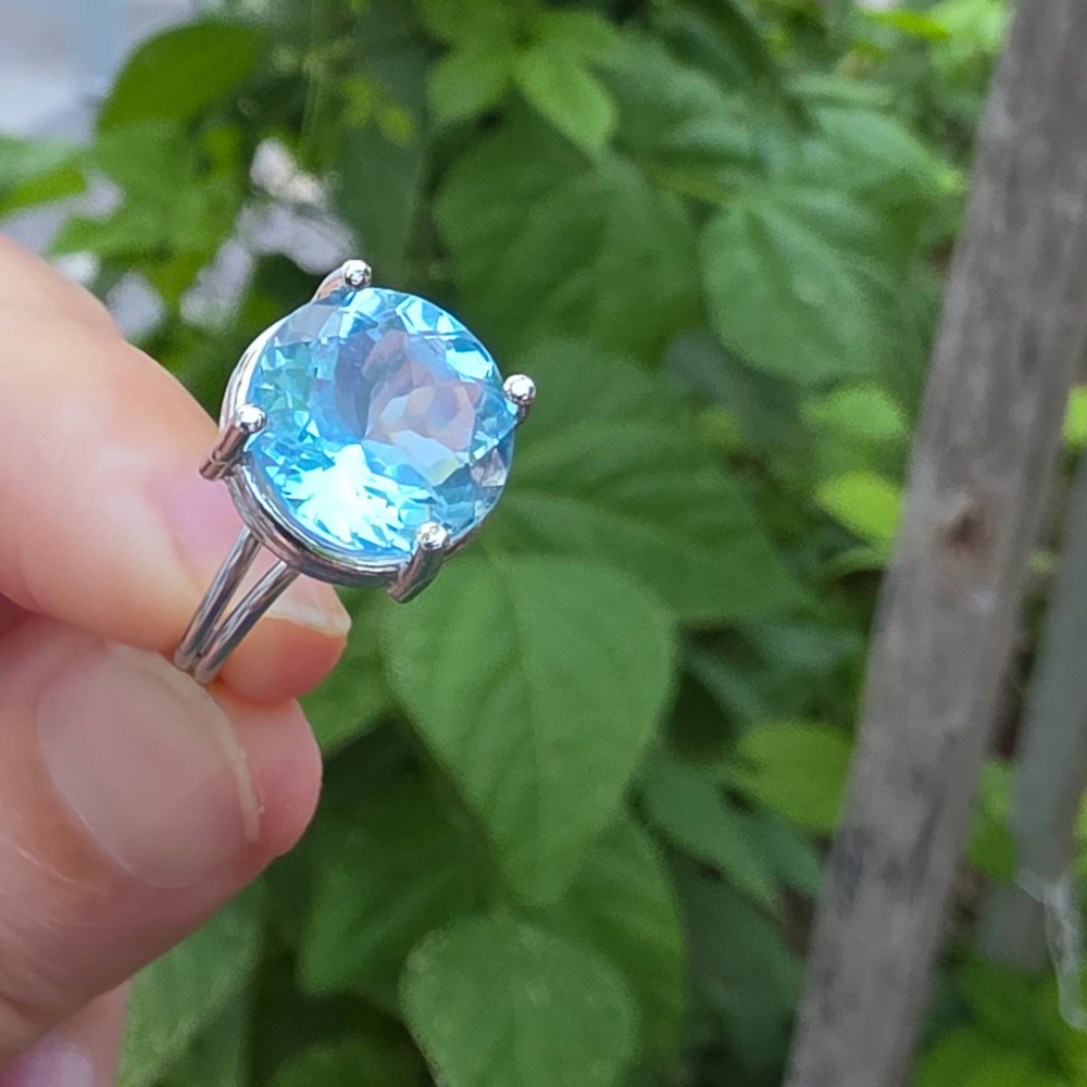 MAVİ TOPAZ AYARLI GÜMÜŞ YÜZÜK YUVARLAK 4,45GR   T29