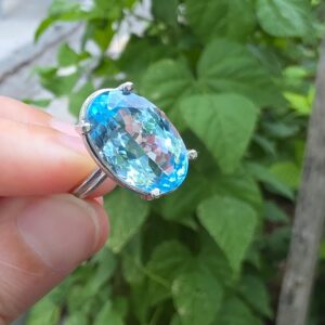 MAVİ TOPAZ AYARLI GÜMÜŞ YÜZÜK OVAL 5,63GR   T35
