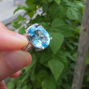 Alternative view of MAVİ TOPAZ AYARLI GÜMÜŞ YÜZÜK OVAL 4,20GR   T41