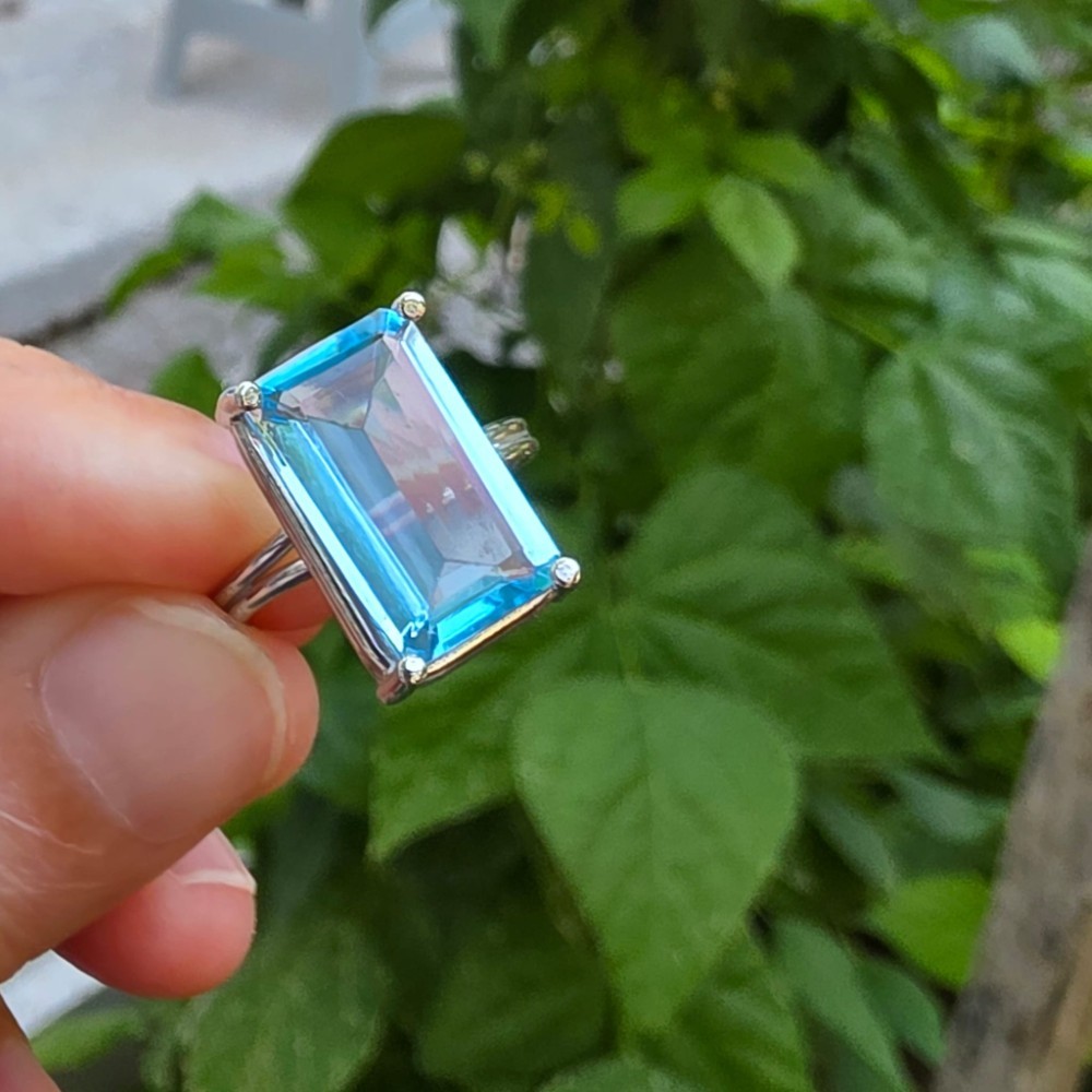 MAVİ TOPAZ AYARLI GÜMÜŞ YÜZÜK  4,79GR   T49