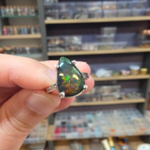 Alternative view of ATEŞ OPAL EL İŞÇİLİĞİ GÜMÜŞ YÜZÜK 2,63GR A11