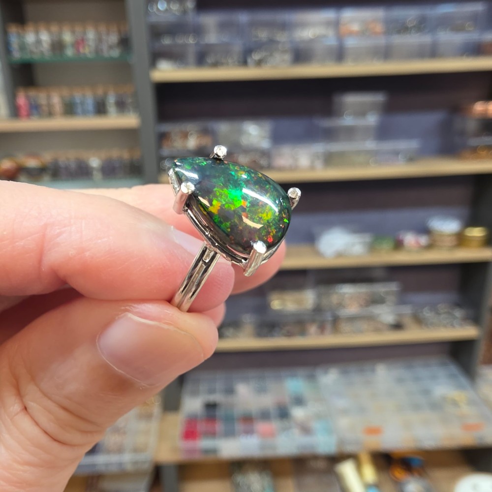 ATEŞ OPAL EL İŞÇİLİĞİ GÜMÜŞ YÜZÜK 2,63GR A11
