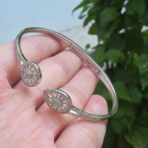 GÜMÜŞ KLİPSLİ ORİJİNAL ZİRKON TAŞLI BİLEKLİK 16-19CM 10,75GR G4