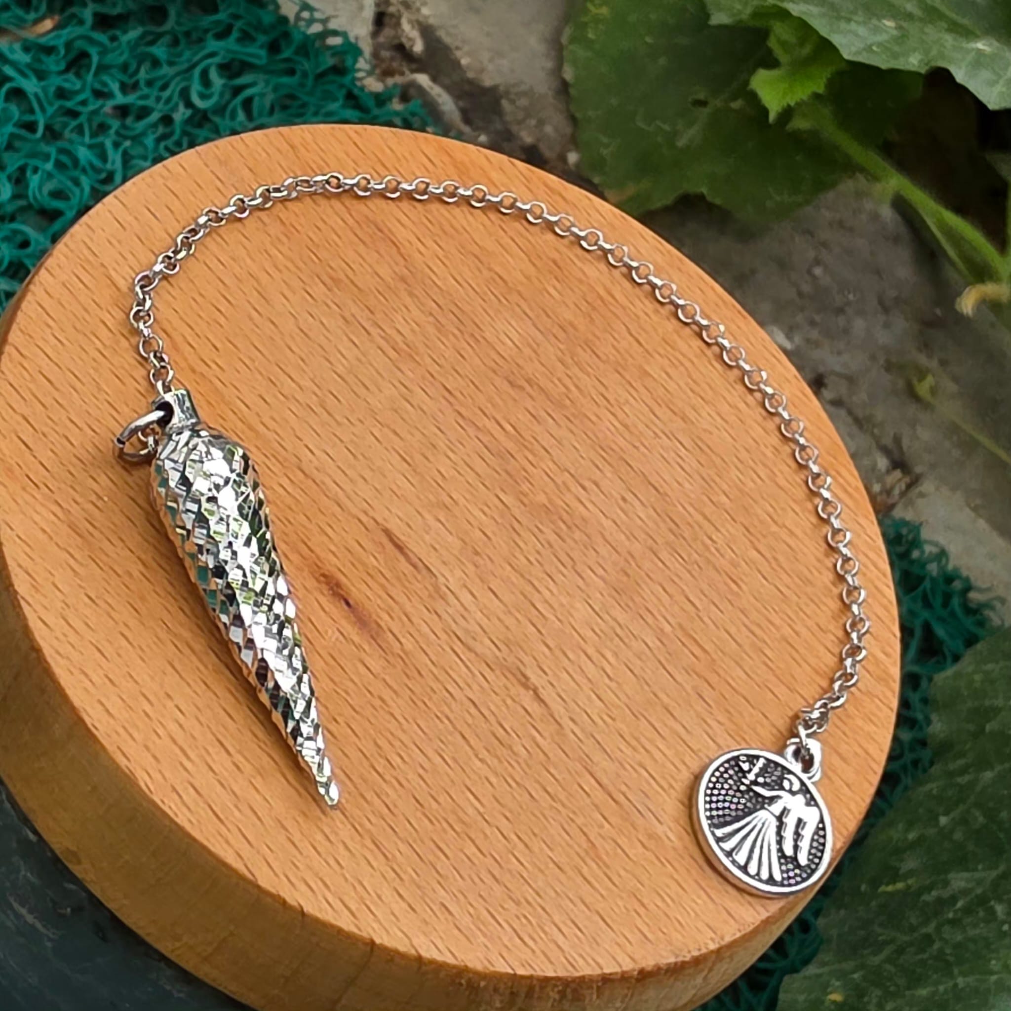 GÜMÜŞ EL İŞÇİLİĞİ SARKAÇ 14,20GR ZİNCİR UZUNLUK 17CM